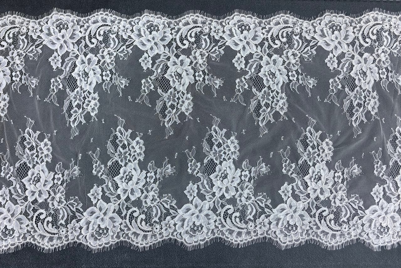 Premium Chantilly Lace Pattern Full View