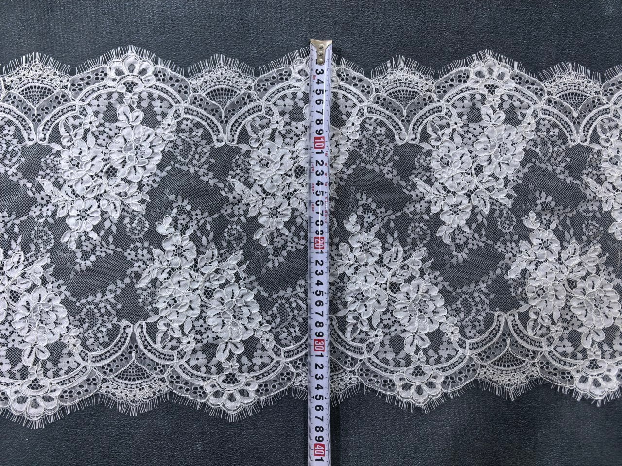Scalloped-Corded-Lac Lace Pattern Close-up Detail