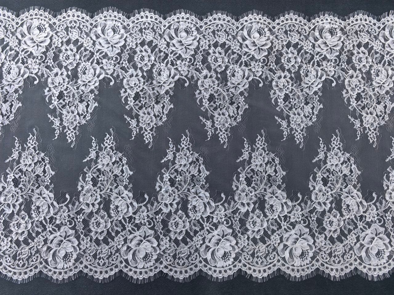 3D Beaded Appliqué Lace Pattern Full View